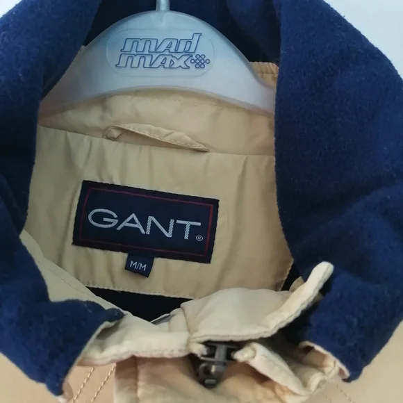 Gant Tan Quilted Jacket - Picture 3 of 8